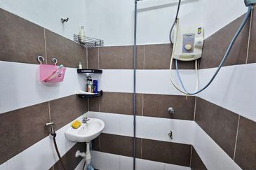 Jalan SP 3 @ Bandar Saujana Putra