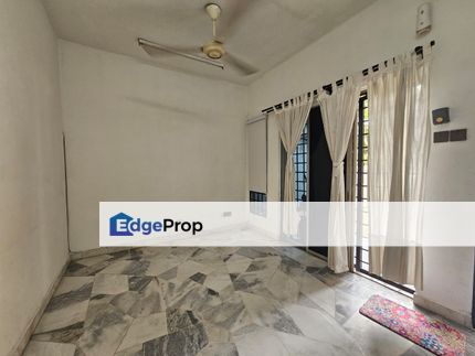 Putra Heights Double Storey Terrace 22x75 Facing Open With Kitchen Cabinet And Aircond, Selangor, Subang Jaya