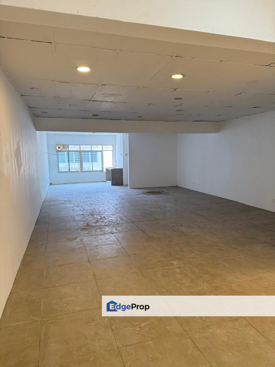 Bukit Sentosa Rawang 1st Floor Office Facing Main Road, Selangor, Rawang