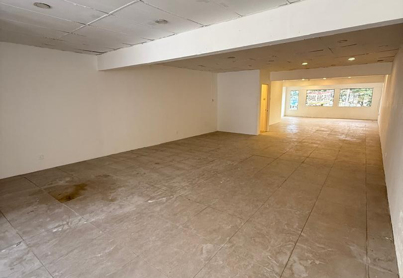 Bukit Sentosa Rawang 1st Floor Office Facing Main Road