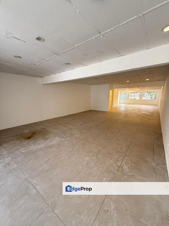 Bukit Sentosa Rawang 1st Floor Office Facing Main Road, Selangor, Rawang