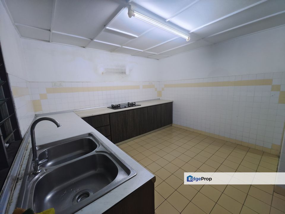 Prisma Cheras Condo Spacious Layout Near MRR2 and Cheras Kajang, Kuala Lumpur, Cheras