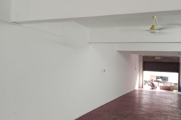 Bukit Sentosa Rawang Shoplot Facing Main Road High Visibility