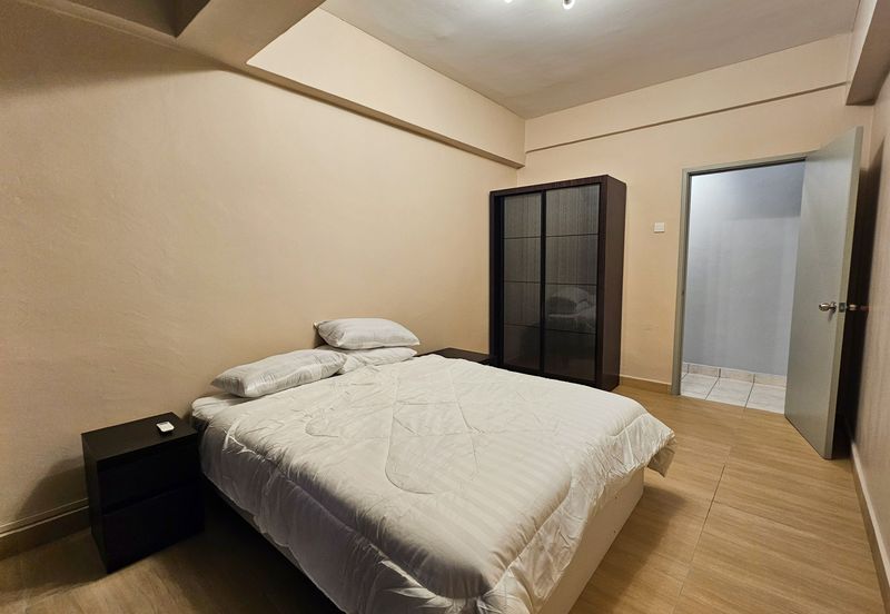 Kondominium Abadi Villa