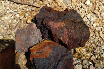 KELANTAN 400ACRE IRON ORE LAND