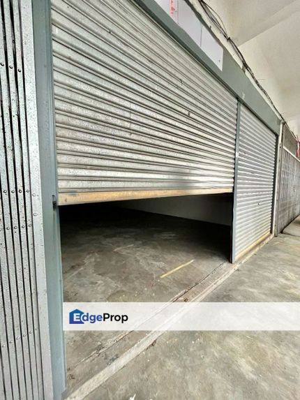 Senai Saleng Jaya 3 Storey Shop Lot Facing Senai Highway Main Road, Johor, Kulai