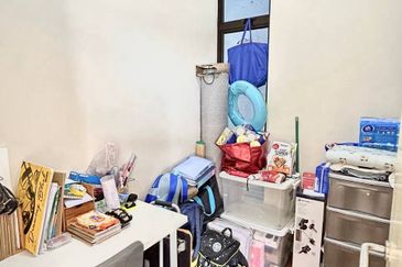 Seri Austin Luxury Apartment