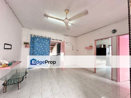 Flat Selesa Jaya @ Skudai Good Condition 2 Bedded High Floor , Johor, Skudai