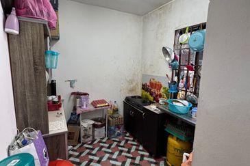 Flat Tasek 64, Bandar Baru Seri Alam