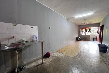 Flat Tasek 64, Bandar Baru Seri Alam