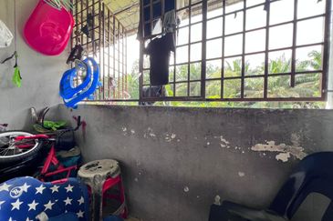 Flat Tasek 64, Bandar Baru Seri Alam