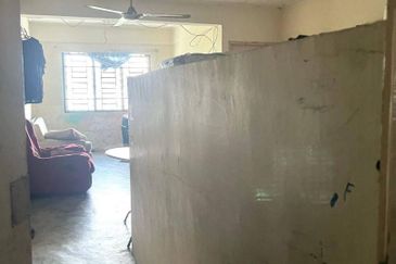 Pangsapuri Sri Ilham, Bandar Baru Seri Alam