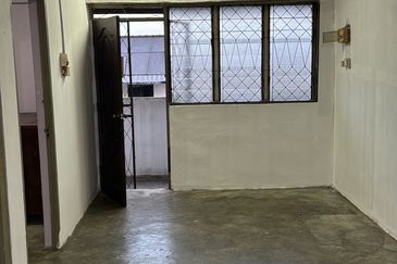 Flat Taman Ungku Tun Aminah