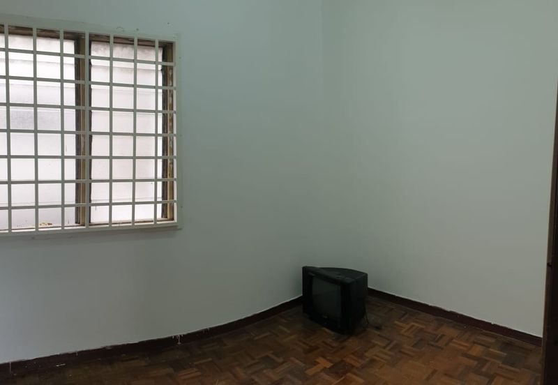 Ria 1 Apartment, Taman Megah Ria