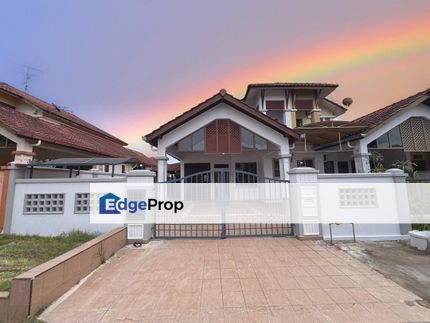 Impian Emas @ Jalan Bukit Impian New Renovated End Lot 1.5 Storey, Johor, Skudai