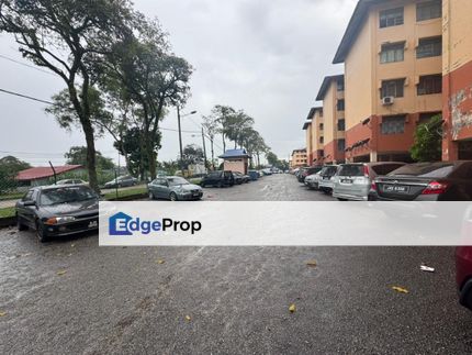 Flat @ Johor Jaya Jalan Rosmerah 3/3 Renovated Unit Near Molek, Johor, Johor Bahru