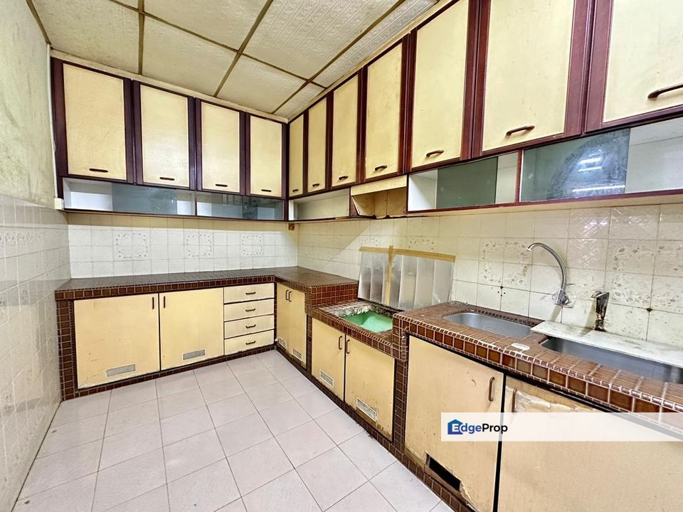 Full Loan Cash Out Sri Pulai Jln Batai Below Market Single Storey Utm, Johor, Skudai