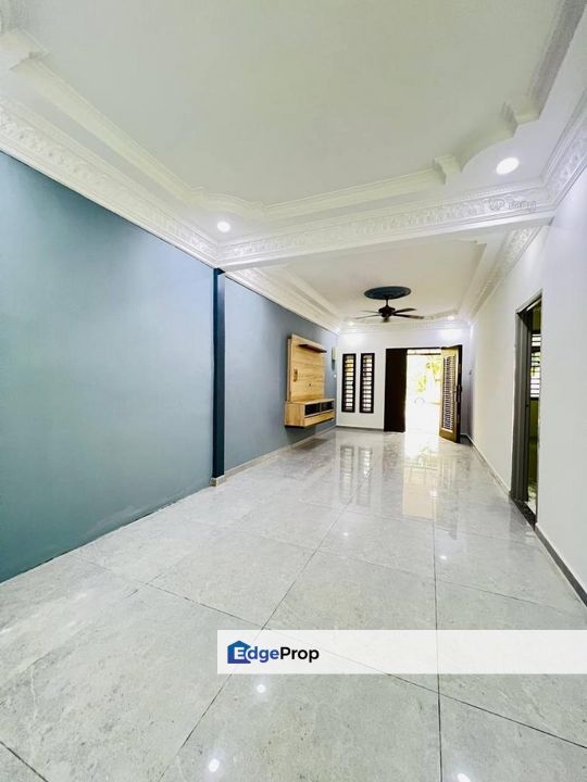 Gelang Patah Nusa Perintis New Renovated Unblock View Single Storey , Johor, Gelang Patah