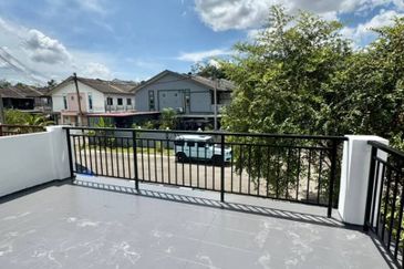 Persiaran Scientex 1