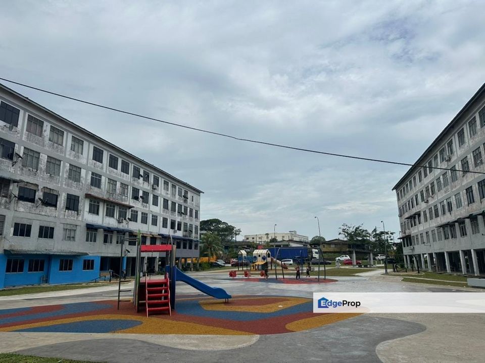 Low Depo Flat Perumahan Rakyat Lima Kedai New Renovated Mutiara Rini, Johor, Skudai