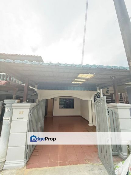 Full Loan Desa Harmoni New Renovated Low Cost Double Storey Near Molek, Johor, Masai
