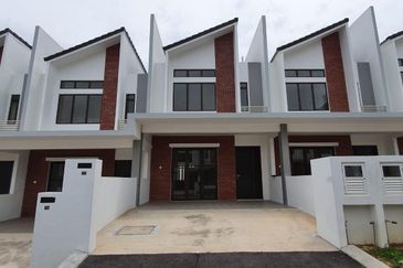 BUKIT PELALI @ PENGERANG