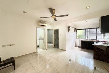 Flat Bandar Selesa Jaya @ Jalan Silat Lincah