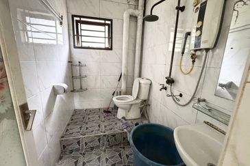 Flat Bandar Selesa Jaya @ Jalan Silat Lincah