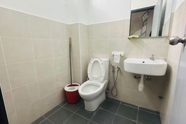 Meridin East The Greenway & The Eden