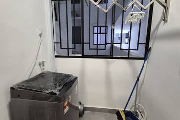 Twin Tower Residence