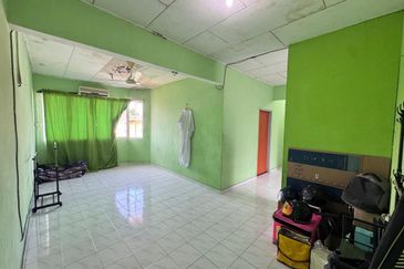 Sri Putra Apartments