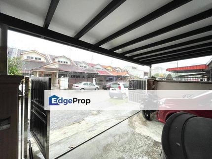 Full Loan Taman Kempas Renovated 1.5 Storey House Near Setia Tropika, Johor, Johor Bahru