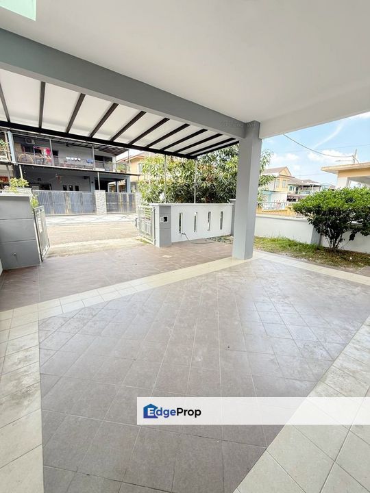 Low Deposit Pasir Gudang Taman Scientex Renovated Cluster Double Store, Johor, Pasir Gudang