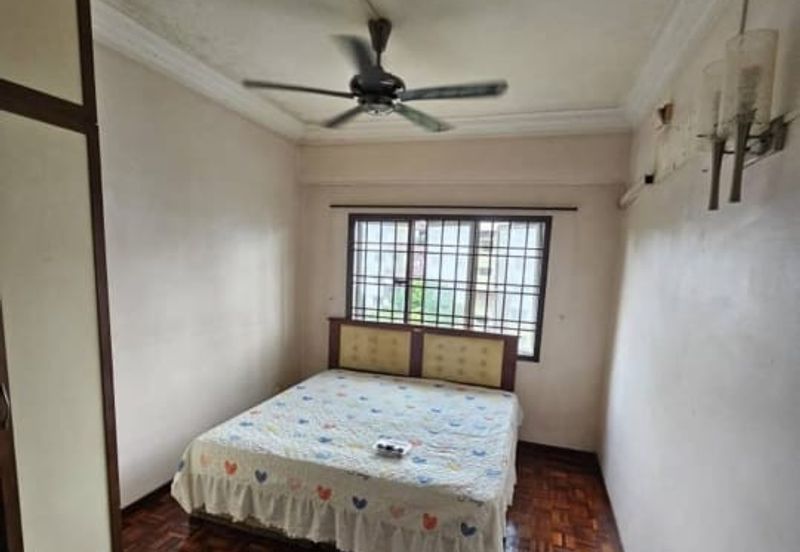 Sri Kenari Apartment