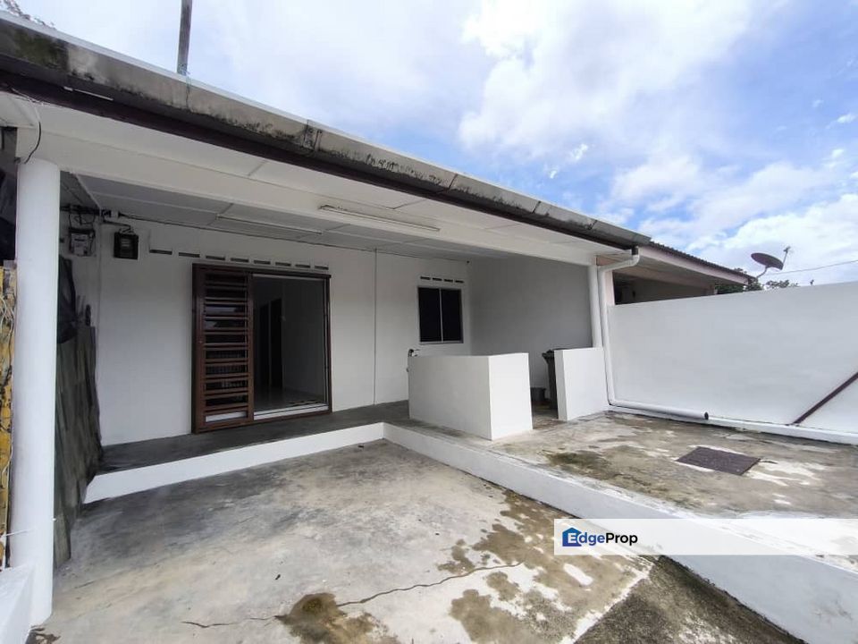 Full Loan Tampoi Taman Dahlia Low Cost Single Storey Near Kempas, Johor, Tampoi
