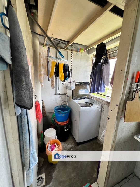 Full Loan Flat @ Mutiara Rini Jalan Jasa Well Maintain Near Tun Aminah, Johor, Skudai