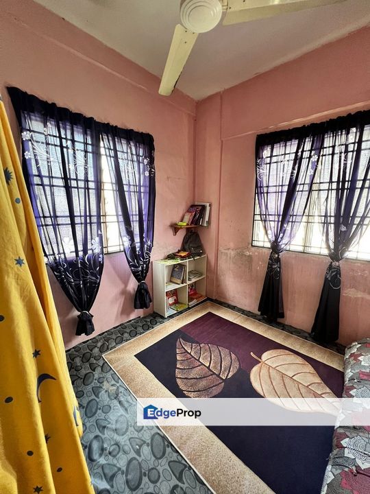 Full Loan Flat @ Mutiara Rini Jalan Jasa Well Maintain Near Tun Aminah, Johor, Skudai