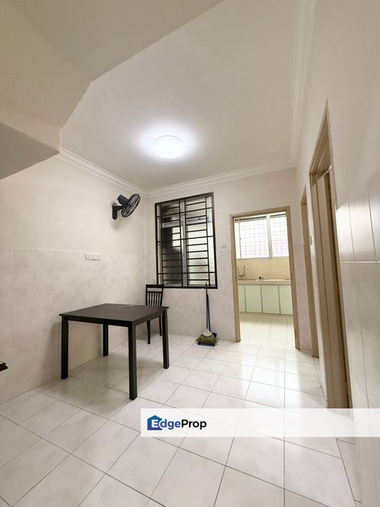 Taman Impian Skudai Well Maintain Double Storey House Near Nsk Skudai, Johor, Johor Bahru