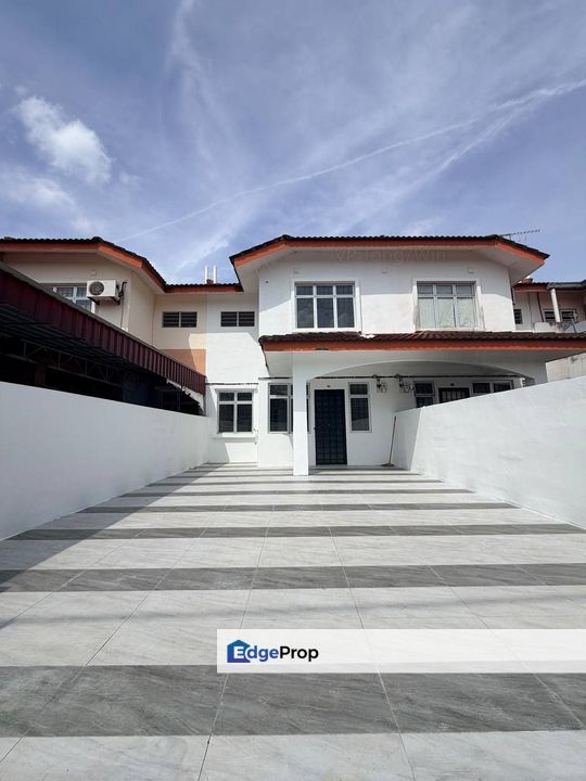 Full Loan Gelang Patah @ Jalan Nusaria New Renovated Double Storey , Johor, Gelang Patah