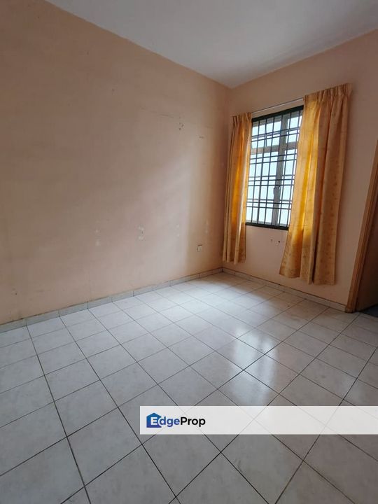 Full Loan Kulai Bandar Putra Jalan Tiong Double Storey Near Ioi Mall, Johor, Kulai