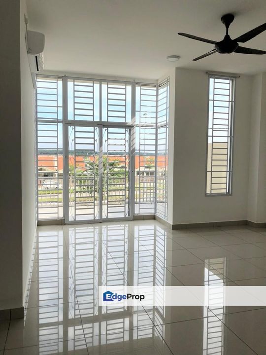 Kulai Bandar Putra Jalan Camar Brand New Unblock View Double Storey , Johor, Kulai