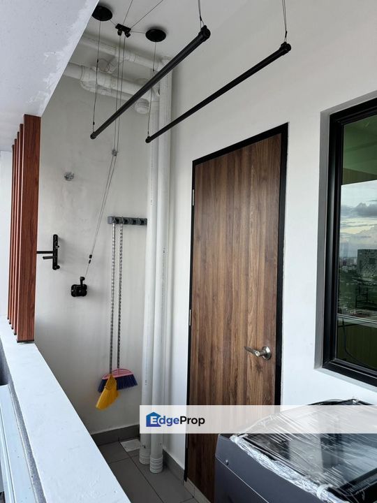 Super Near Ciq Veranda Residence 3 Bed Good Condition Danga City Mall, Johor, Johor Bahru