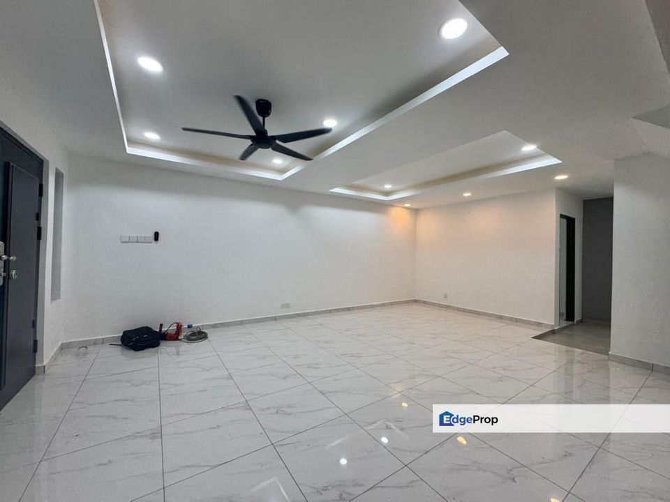 Permas Jaya @ Jalan Plentong 4/2 New Renovated Double Storey House, Johor, Johor Bahru