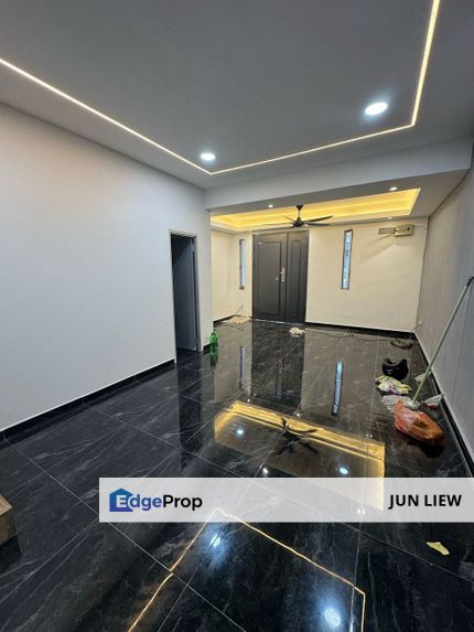 (Full loan)Fully renovated Double Storey House@ near Johor Jaya, Johor, Johor Bahru