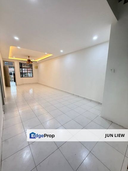 🎊(Sell Under Bank Value) Uda Utama 单层排屋多人在找的单位 🤩🤩, Johor, Skudai