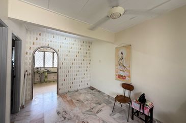 Flat Taman Ungku Tun Aminah