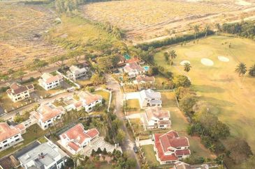 Tanjong Puteri Resort Pasir Gudang Bungalow For Sale Partial