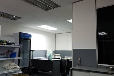Taman Sri Putri Skudai Shop Intermediate For Rent Bare Unit