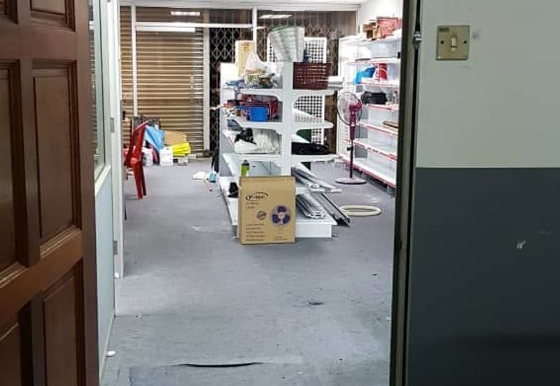 Taman Sri Putri Skudai Shop Intermediate For Rent Bare Unit