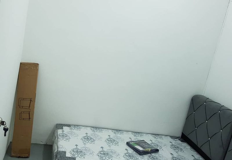 Taman Sri Putri Skudai Shop Intermediate For Rent Bare Unit